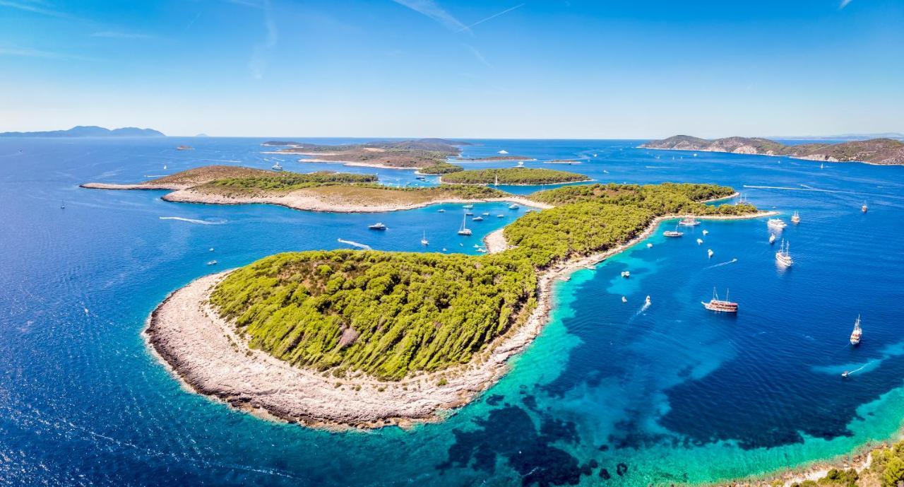 Beach Bay Hvar Hotel 흐바르 외부 사진